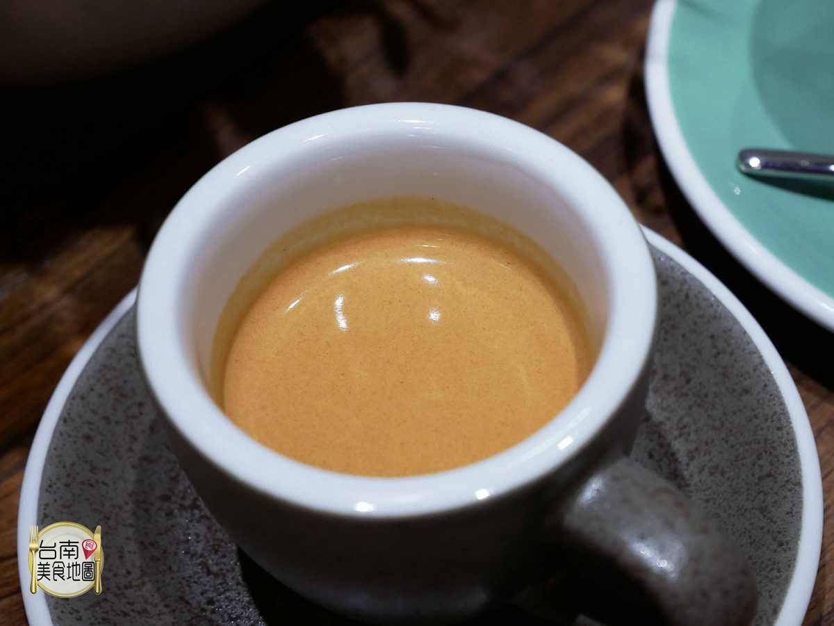 臺南咖啡點心小品下午茶-臺南咖啡推薦有邑家 Home from Home Cafe