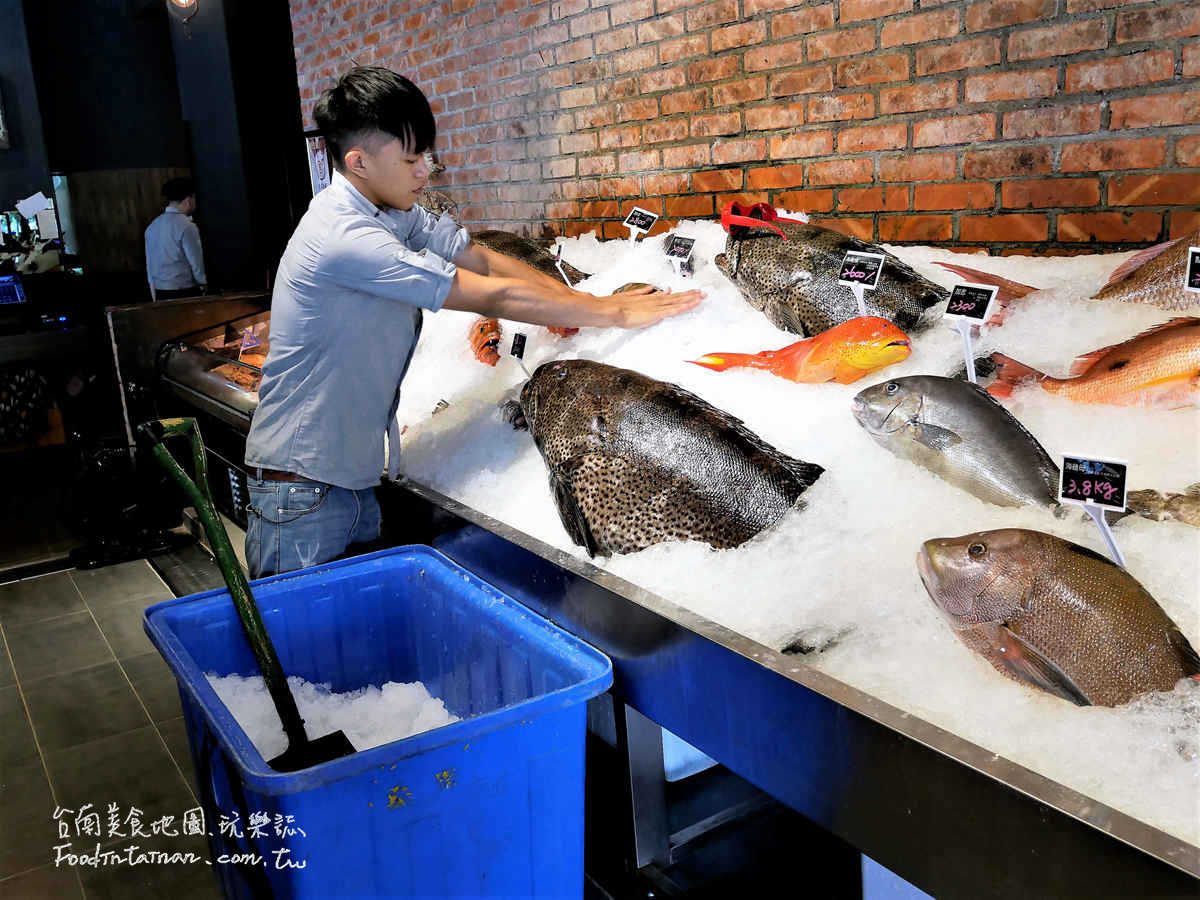 臺南聚餐慶生推薦當季時令海鮮料理餐廳-丸珍水產 Anping seafood market