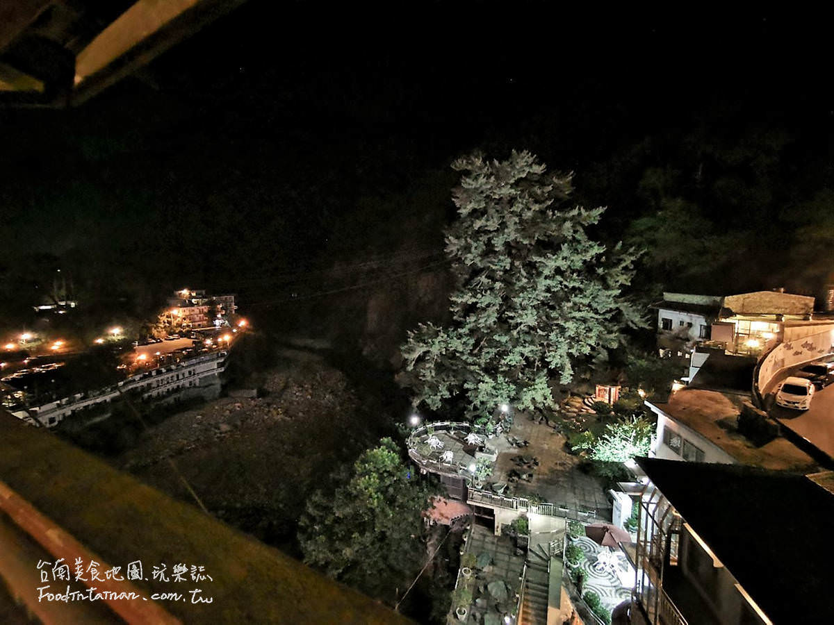 大臺中地區首家取得溫泉標章的碳酸氫鈉泉質檜木湯屋-大臺中地區首家取得溫泉標章