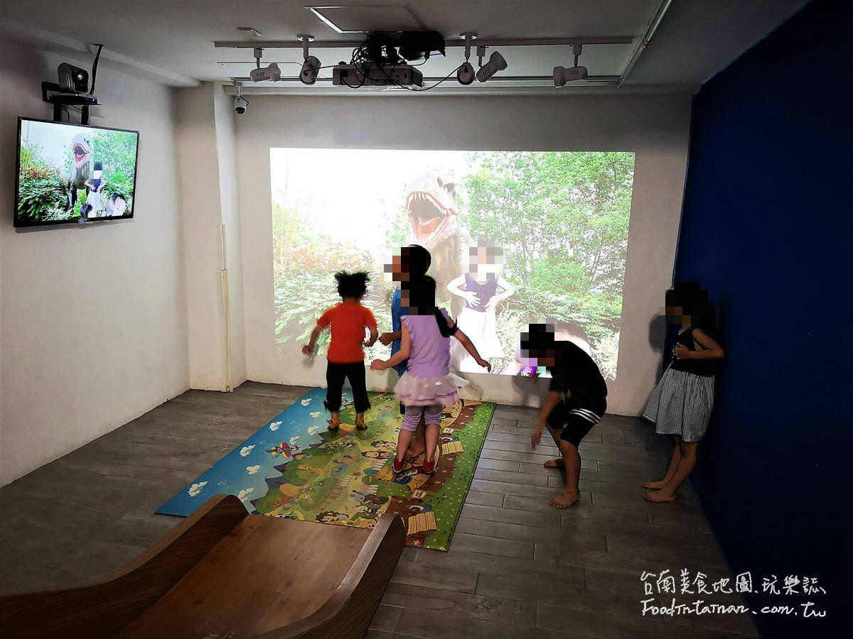 臺南推薦平價親子餐廳兒童遊戲區(qū)手工粉圓虎山鮮奶-等咧粉圓-古早味茶飲五妃概念店