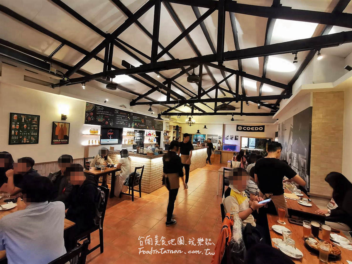 臺(tái)南東區(qū)各國精釀啤酒生啤臺(tái)式義式料理餐酒館餐廳推薦-沃野 18 Oh Yeah 18 Bistro