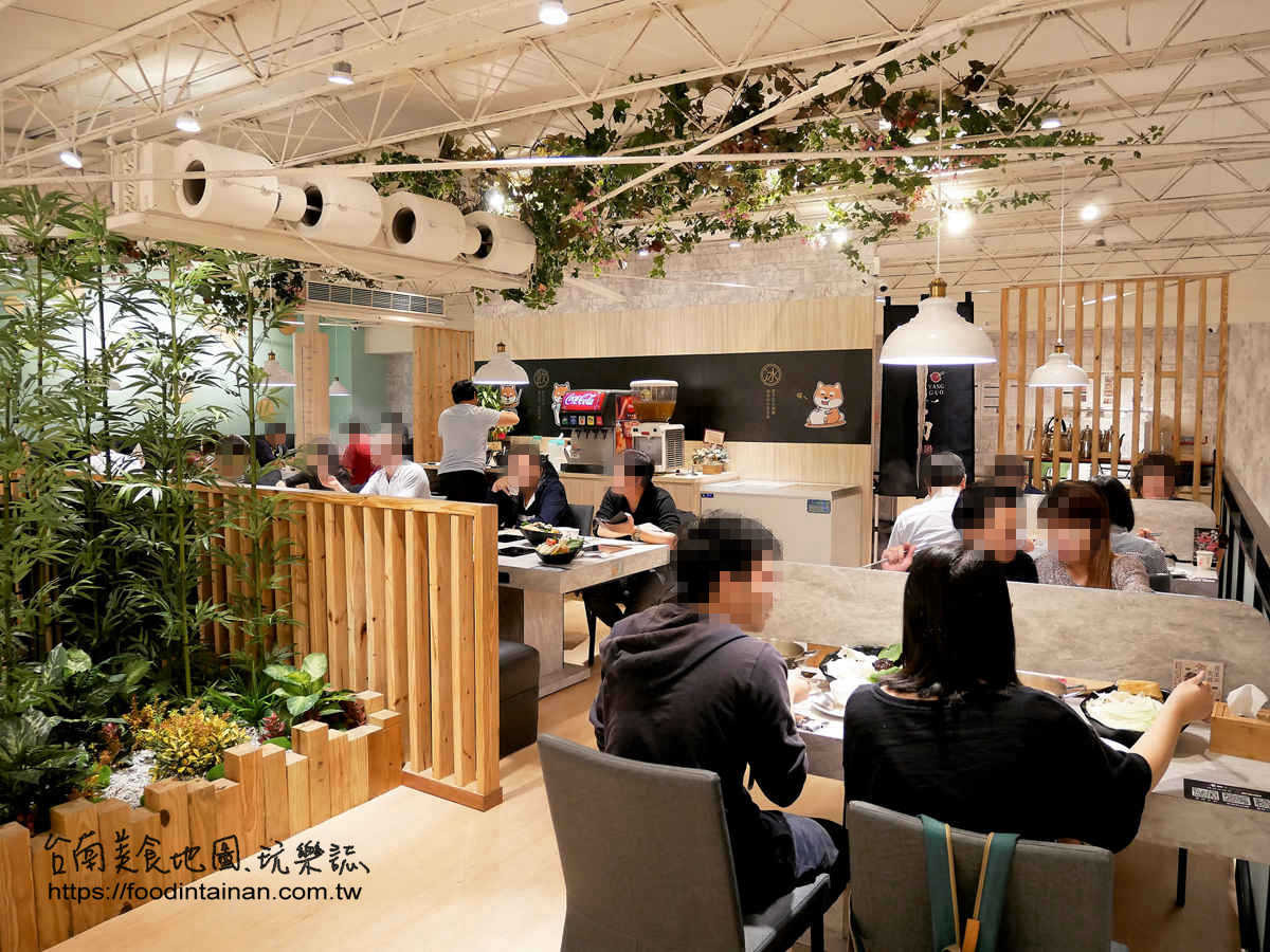  臺南推薦排隊人氣網美友善寵物火鍋店-養鍋 Yang Guo 石頭涮涮鍋(臺南文化店)