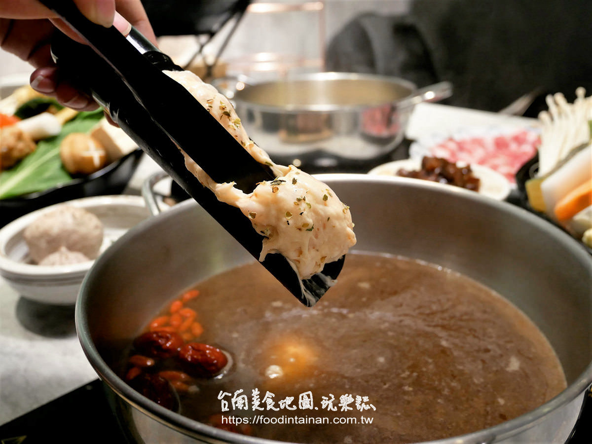  臺南推薦排隊人氣網美友善寵物火鍋店-養鍋 Yang Guo 石頭涮涮鍋(臺南文化店)