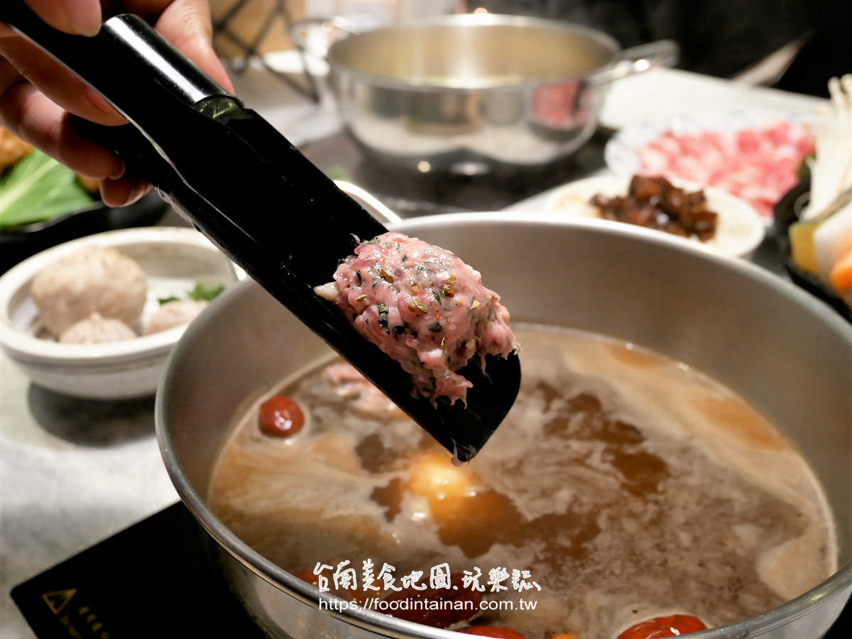  臺南推薦排隊人氣網美友善寵物火鍋店-養鍋 Yang Guo 石頭涮涮鍋(臺南文化店)