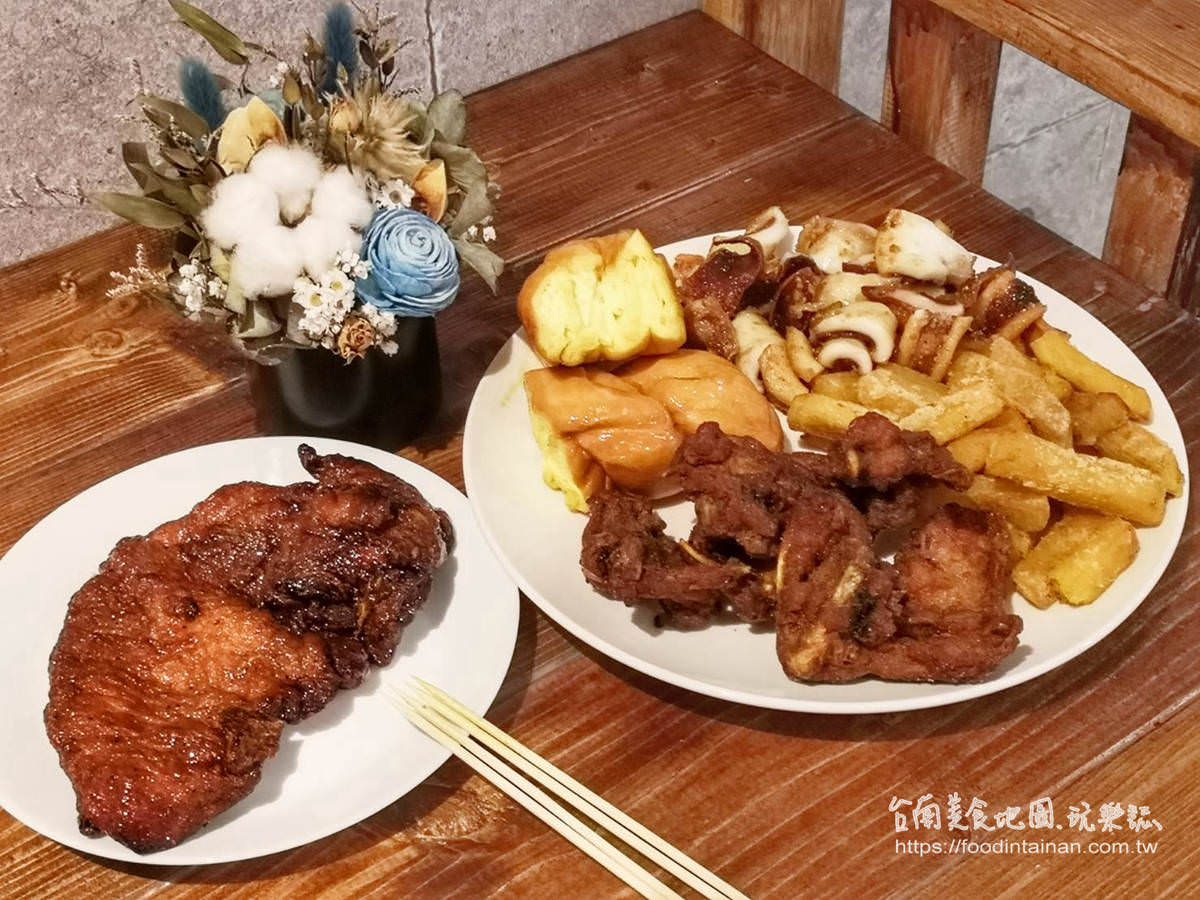 臺(tái)南南區(qū)推薦平價(jià)美味獨(dú)家醃料鹽酥雞專賣店-鳳凰來(lái)手作炸雞屋-金華店